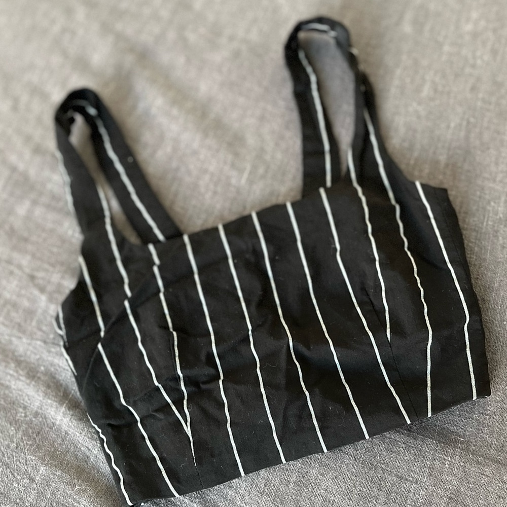 H&M- black and white striped crop top.